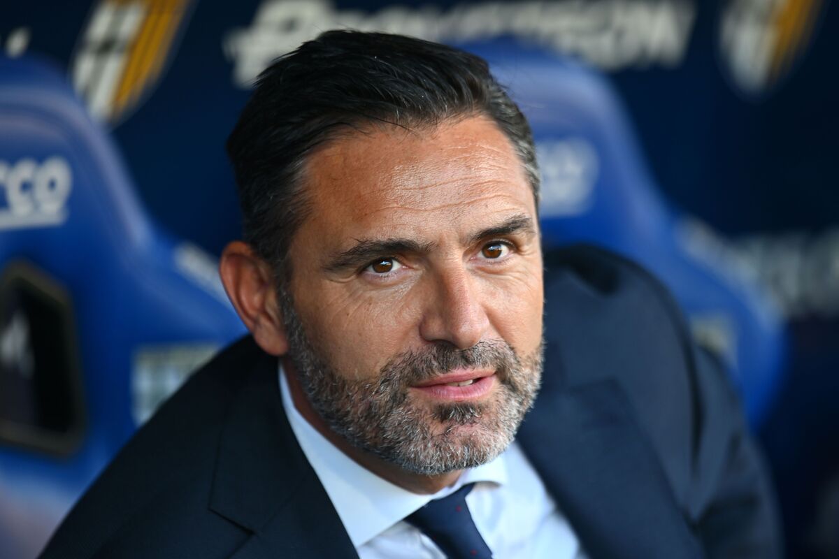 Official: Torino sack sporting director Vagnati and hire immediate replacement