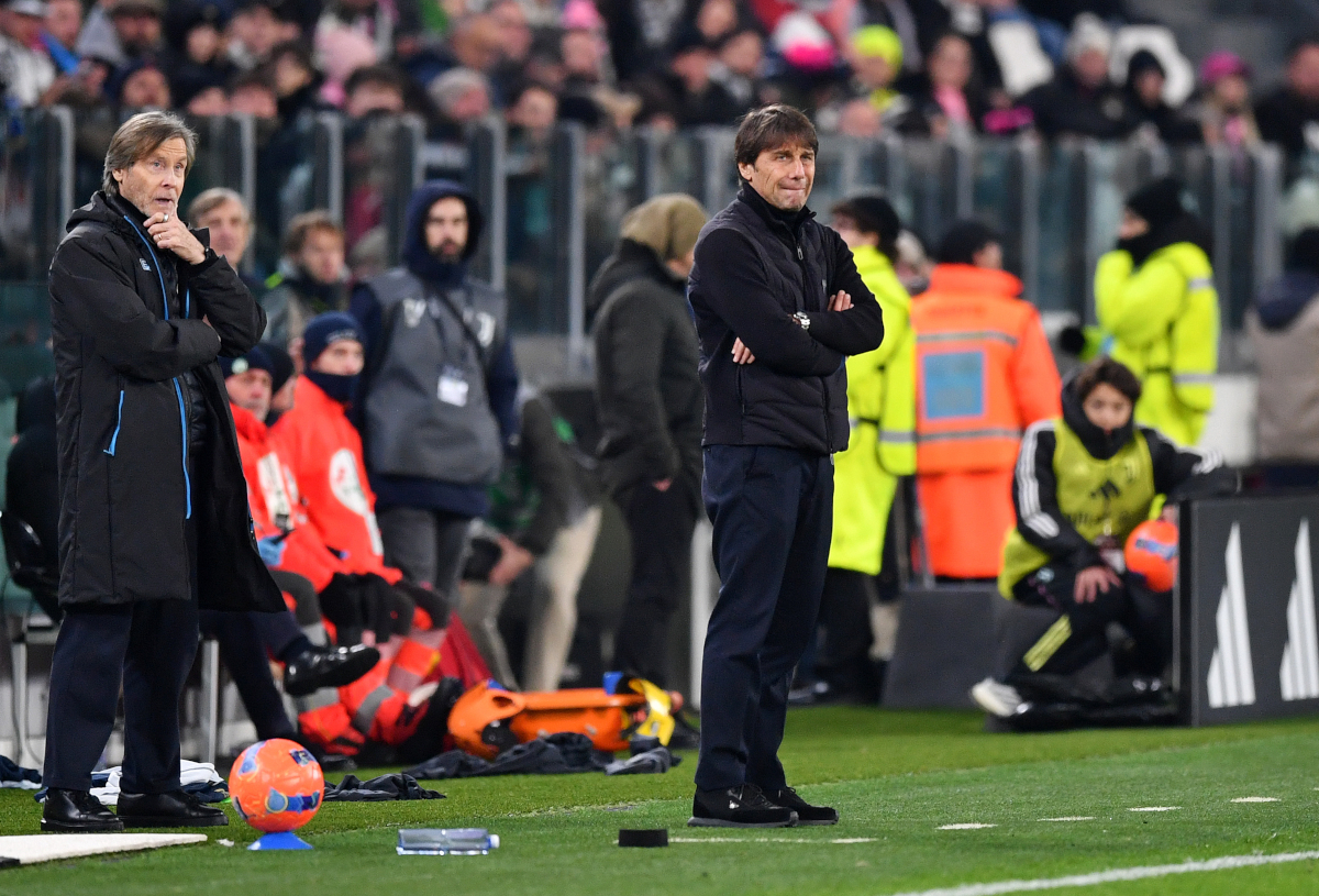 TURIN, ITALY - JANUARY 25: Antonio Conte, Head Coach of SSC Napoli, looks on during the Serie A match between Juventus FC and SSC Napoli at Juventus Stadium on January 25, 2026 in Turin, Italy. (Photo by Valerio Pennicino/Getty Images)
