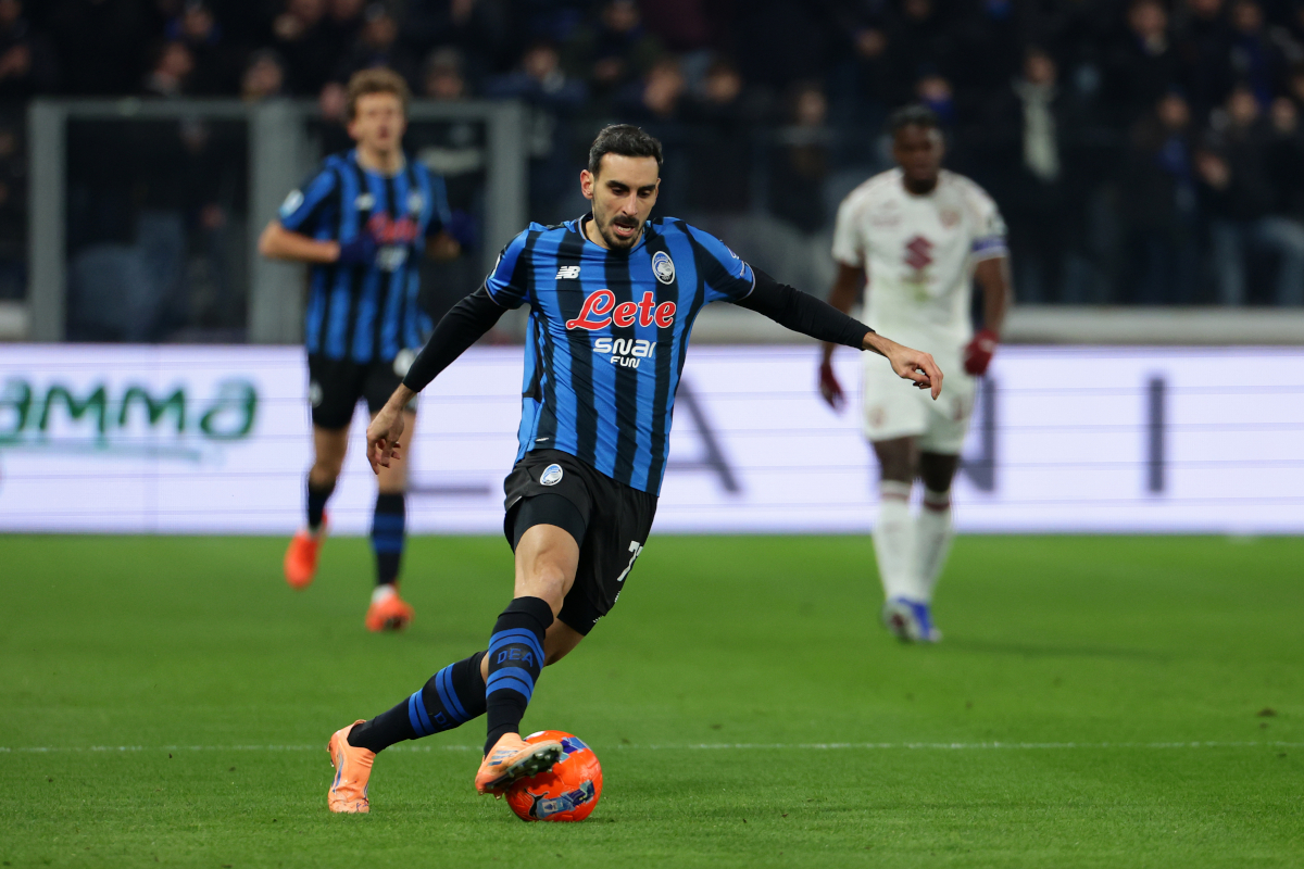 BERGAMO, ITALY - JANUARY 10: Davide Zappacosta of Atalanta BC in action during the Serie A match between Atalanta BC and Torino FC at Gewiss Stadium on January 10, 2026 in Bergamo, Italy. (Photo by Francesco Scaccianoce/Getty Images)