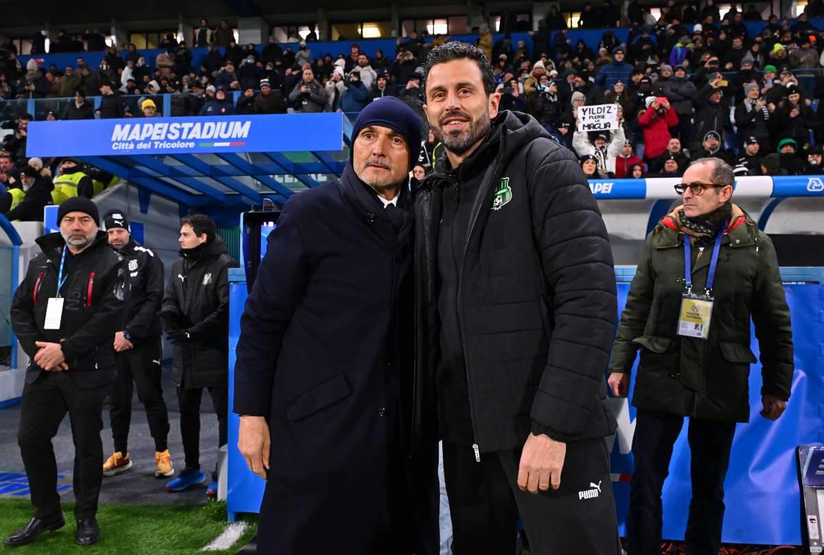 SASSUOLO, ITALY - JANUARY 06: Fabio Grosso, Head Coach of US Sassuolo Calcio, and Luciano Spalletti, Head Coach of Juventus, pose for a photo prior to the Serie A match between US Sassuolo Calcio and Juventus FC at Mapei Stadium Citta del Tricolore on January 06, 2026 in Sassuolo, Italy. (Photo by Alessandro Sabattini/Getty Images)
