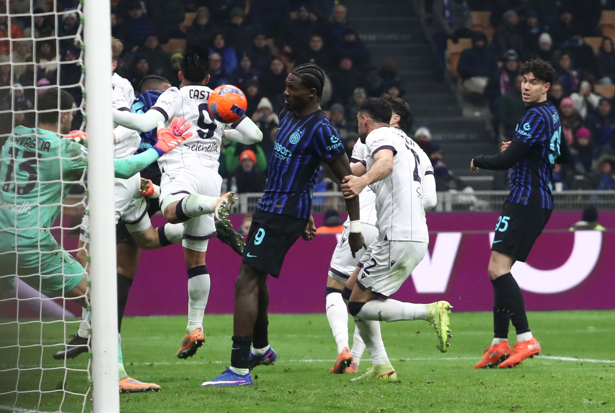 MILAN, ITALY - JANUARY 04: Marcus Thuram of FC Internazionale Milano scores his team's third goal during the Serie A match between FC Internazionale and Bologna FC 1909 at Giuseppe Meazza Stadium on January 04, 2026 in Milan, Italy. (Photo by Marco Luzzani/Getty Images)