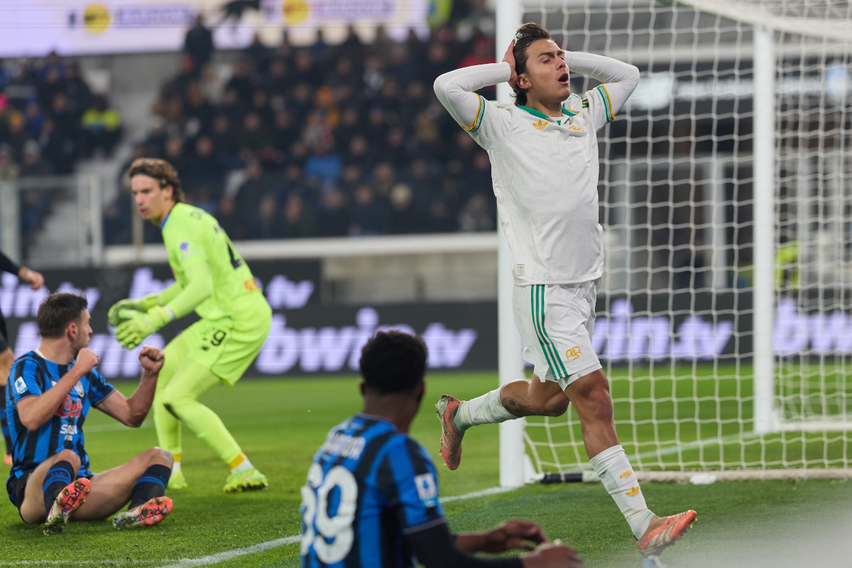 BERGAMO, ITALY - JANUARY 03: Paulo Dybala of AS Roma reacts during the Serie A match between Atalanta BC and AS Roma at New Balance Arena on January 03, 2026 in Bergamo, Italy. (Photo by Emmanuele Ciancaglini/Getty Images)