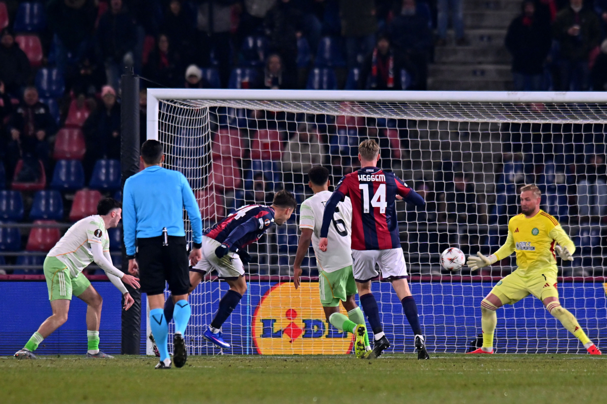 BOLOGNA, ITALY - JANUARY 22: Thijs Dallinga of Bologna Emil Holm of Bologna FC scores the 1-2 goal during the UEFA Europa League 2025/26 League Phase MD7 match between Bologna FC 1909 and Celtic FC at Stadio Renato Dall'Ara on January 22, 2026 in Bologna, Italy. (Photo by Alessandro Sabattini/Getty Images)