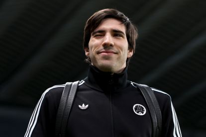 NEWCASTLE UPON TYNE, ENGLAND - JANUARY 07: Sandro Tonali of Newcastle United arrives at the stadium prior to the Premier League match between Newcastle United and Leeds United at St James' Park on January 07, 2026 in Newcastle upon Tyne, England. (Photo by George Wood/Getty Images)