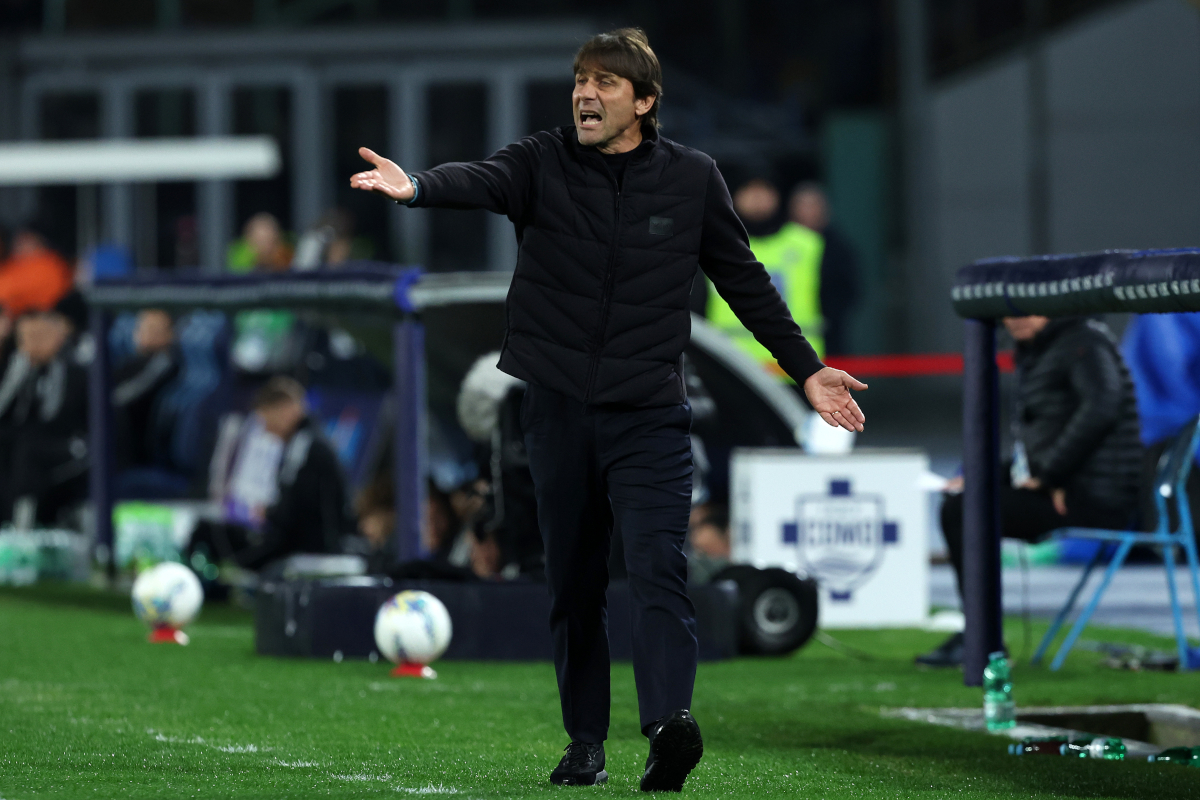 NAPLES, ITALY - FEBRUARY 10: Antonio Conte, SSC Napoli head coach, gestures during the Coppa Italia match between SSC Napoli and Como 1907 at Stadio Diego Armando Maradona on February 10, 2026 in Naples, Italy. (Photo by Francesco Pecoraro/Getty Images)