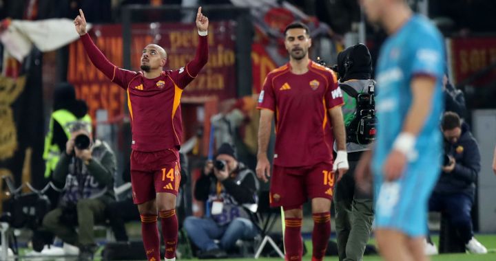 Ex-Aston Villa striker Malen ‘explosive like dynamite’ at Roma, Italian media say