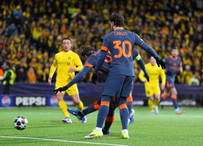 BODO, NORWAY - FEBRUARY 18: Francesco Pio Esposito of FC Internazionale Milano scores his team's first goal during the UEFA Champions League 2025/26 League Knockout Play-off First Leg match between FK Bodo/Glimt and FC Internazionale Milano at Aspmyra Stadion on February 18, 2026 in Bodo, Norway. (Photo by Martin Ole Wold/Getty Images)