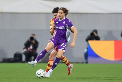 FLORENCE, ITALY - FEBRUARY 26: Jacopo Fazzini of ACF Fiorentina in action during the UEFA Conference League 2025/26 Knockout Play-off Second Leg match between ACF Fiorentina and Jagiellonia Bialystok at Stadio Artemio Franchi on February 26, 2026 in Florence, Italy. (Photo by Gabriele Maltinti/Getty Images)