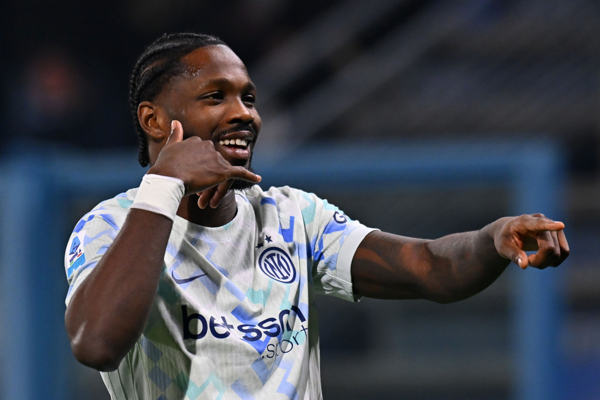 SASSUOLO, ITALY - FEBRUARY 08: Marcus Thuram of FC Internazioale celebrates after scoring his team second goal during the Serie A match between US Sassuolo Calcio and FC Internazionale at Mapei Stadium Citta del Tricolore on February 08, 2026 in Sassuolo, Italy. (Photo by Alessandro Sabattini/Getty Images)