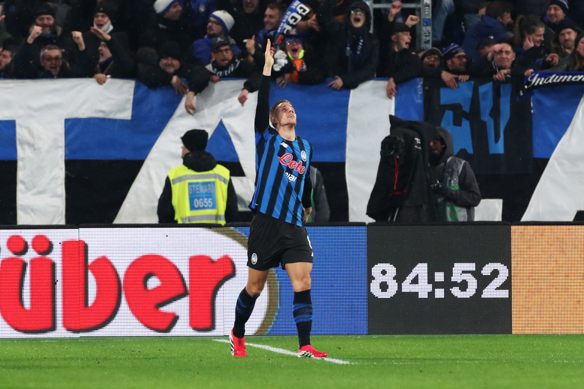 BERGAMO, ITALY - FEBRUARY 05: Mario Pasalic of Atalanta celebrates scoring his team's third goal during the Coppa Italia Quarter-Final match between Atalanta BC and Juventus FC at the New Balance Arena on February 05, 2026 in Bergamo, Italy. (Photo by Marco Luzzani/Getty Images)