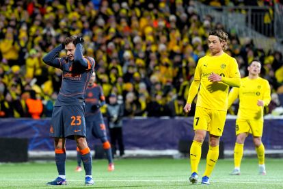 BODO, NORWAY - FEBRUARY 18: Nicolo Barella of FC Internazionale Milano reacts after missing a chance during the UEFA Champions League 2025/26 League Knockout Play-off First Leg match between FK Bodo/Glimt and FC Internazionale Milano at Aspmyra Stadion on February 18, 2026 in Bodo, Norway. (Photo by Martin Ole Wold/Getty Images)