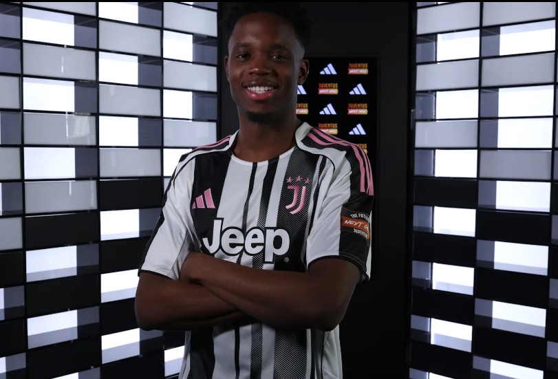 Oboavwoduo: Juventus confirm 19-year-old striker move from Man City Academy