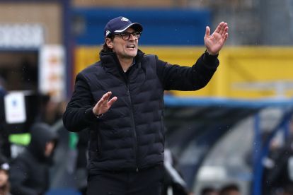 COMO, ITALY - FEBRUARY 14: ACF Fiorentina coach Paolo Vanoli reacts during the Serie A match between Como 1907 and ACF Fiorentina at Giuseppe Sinigaglia Stadium on February 14, 2026 in Como, Italy. (Photo by Marco Luzzani/Getty Images)