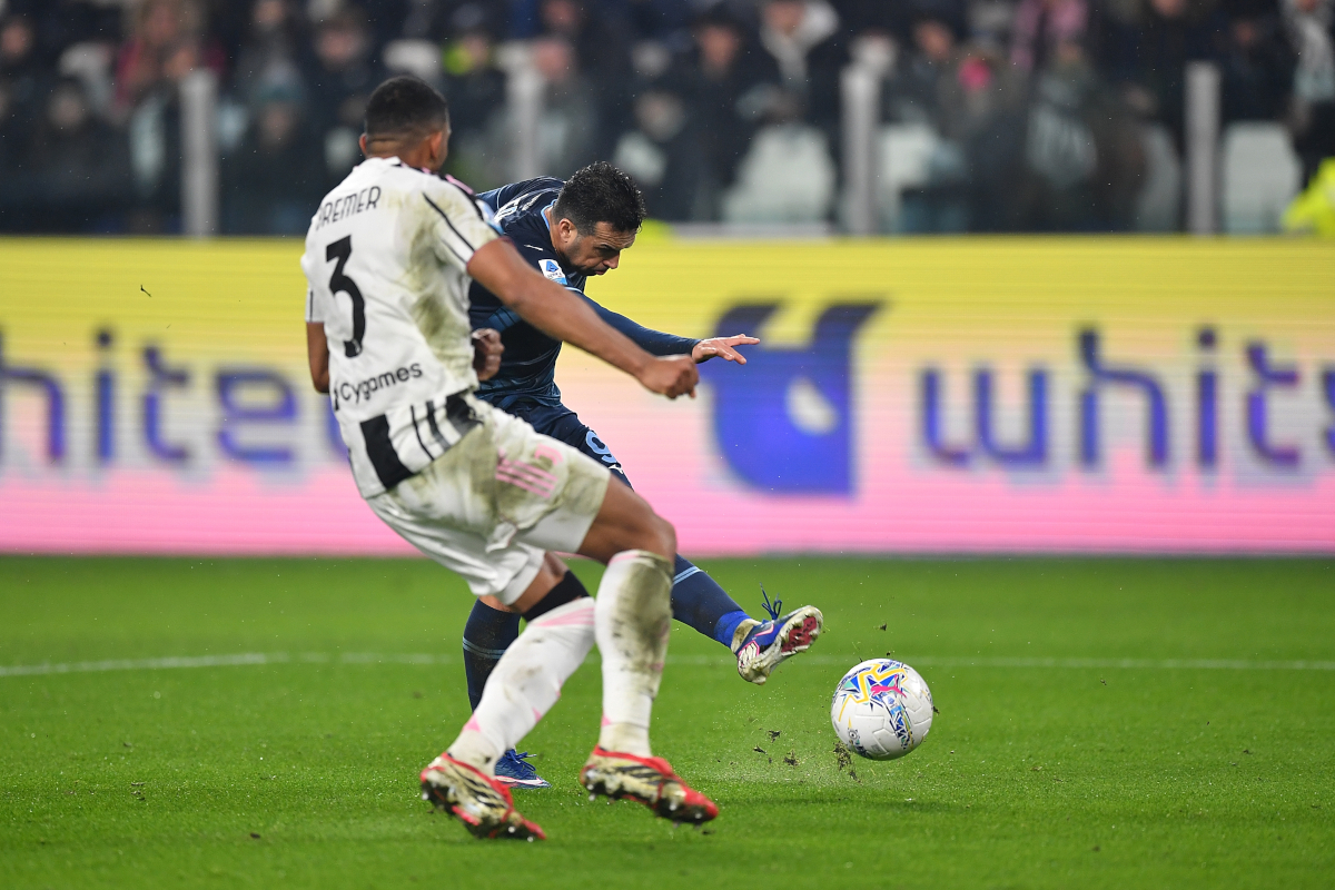 TURIN, ITALY - FEBRUARY 8: Pedro of SS Lazio scores a goal during the Serie A match between Juventus FC and SS Lazio at Allianz Stadium on February 8, 2026 in Turin, Italy. (Photo by Valerio Pennicino/Getty Images)