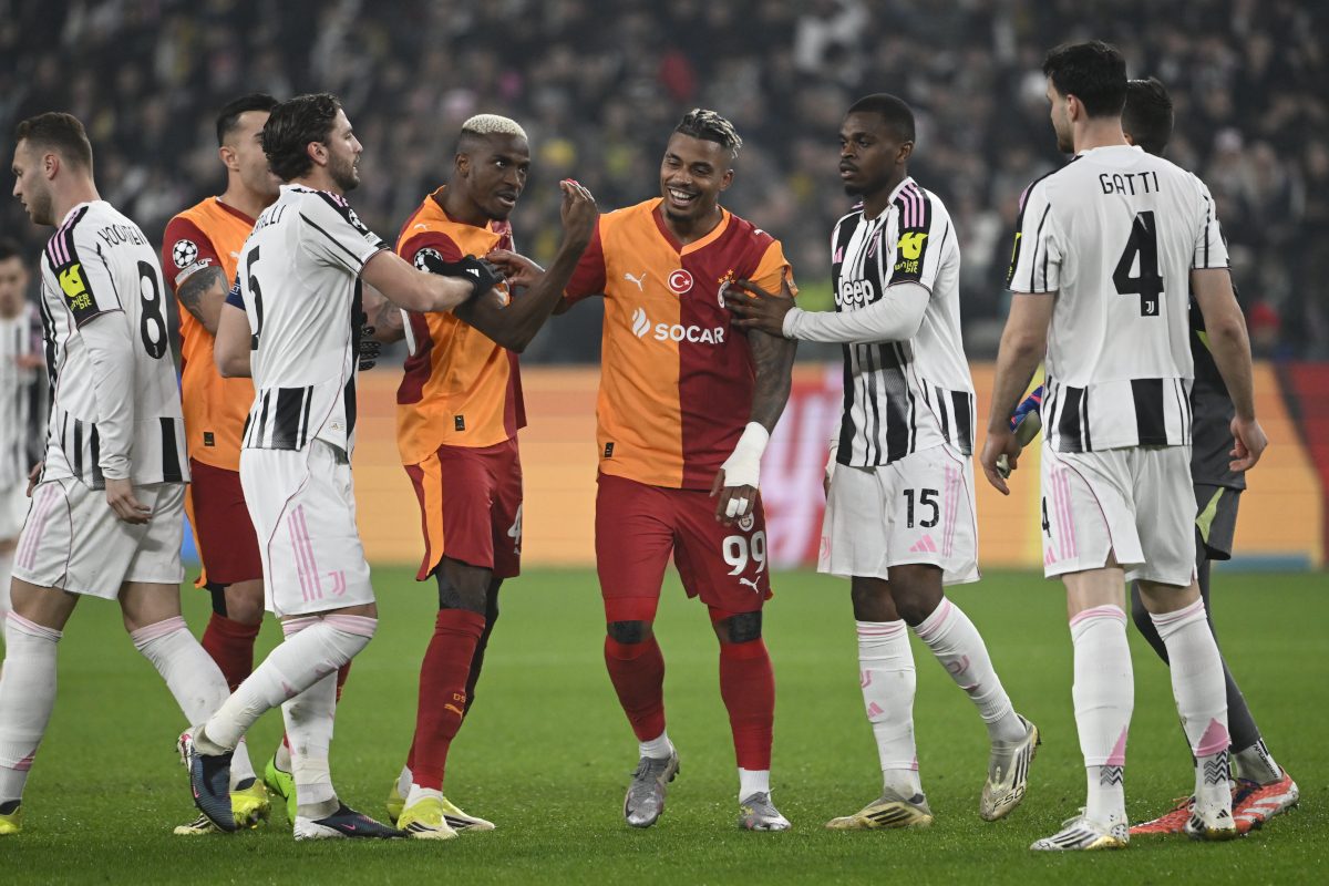TURIN, ITALY - FEBRUARY 25: Victor Osimhen of Galatasaray reacts against Federico Gatti of Juventus FC during the UEFA Champions League 2025/26 League Knockout Play-off Second Leg match between Juventus and Galatasaray A.S. at Juventus Stadium on February 25, 2026 in Turin, Italy. (Photo by Stefano Guidi/Getty Images)