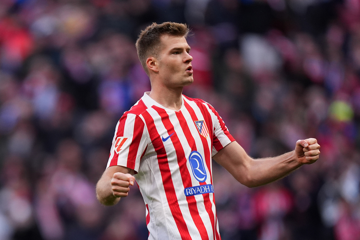 MADRID, SPAIN - JANUARY 18: Alexander Sorloth of Atletico de Madrid celebrates scoring his team's first goal during the LaLiga EA Sports match between Atletico de Madrid and Deportivo Alaves at Riyadh Air Metropolitano on January 18, 2026 in Madrid, Spain. (Photo by Angel Martinez/Getty Images)