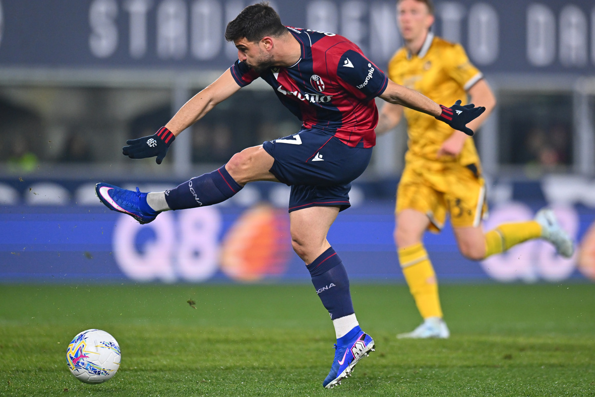 BOLOGNA, ITALY - FEBRUARY 23: Riccardo Orsolini of Bologna FC during the Serie A match between Bologna FC 1909 and Udinese Calcio at Renato Dall'Ara Stadium on February 23, 2026 in Bologna, Italy. (Photo by Alessandro Sabattini/Getty Images)