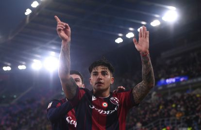 BOLOGNA, ITALY - FEBRUARY 11: Santiago Castro of Bologna celebrates scoring his team's first goal during the Coppa Italia match between Bologna FC and SS Lazio at Renato Dall'Ara Stadium on February 11, 2026 in Bologna, Italy. (Photo by Alessandro Sabattini/Getty Images)