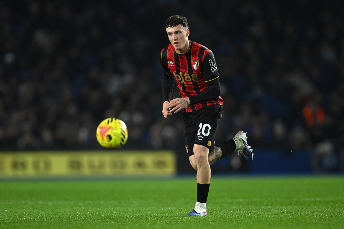 BRIGHTON, ENGLAND - JANUARY 19: Alex Jimenez of Bournemouth in action during the Premier League match between Brighton & Hove Albion and Bournemouth at Amex Stadium on January 19, 2026 in Brighton, England. (Photo by Mike Hewitt/Getty Images)
