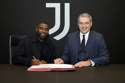 Official: Jeremie Boga joins Juventus on loan with an option to buy from OGC Nice.