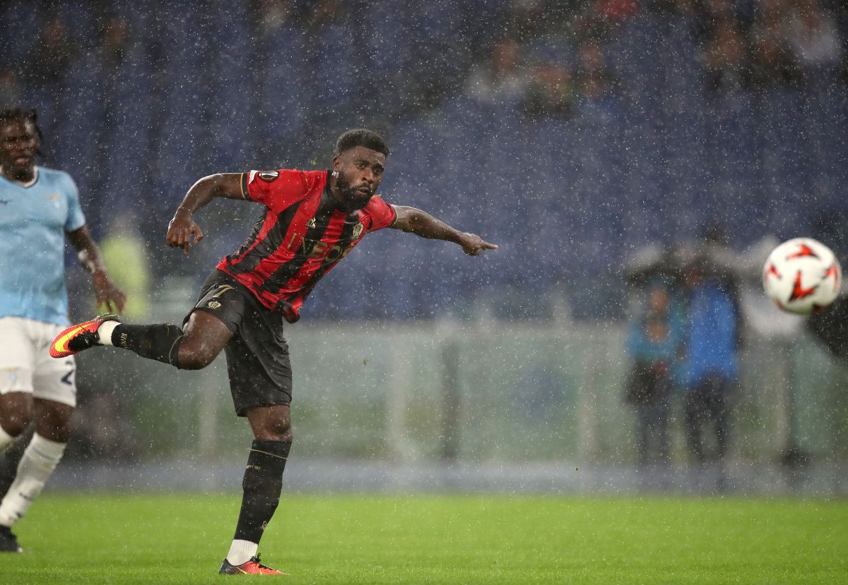 ROME, ITALY - OCTOBER 03: Jeremie Boga of OGC Nice scores his team's first goal during the UEFA Europa League 2024/25 League Phase MD2 match between S.S. Lazio and OGC Nice at Stadio Olimpico on October 03, 2024 in Rome, Italy. (Photo by Paolo Bruno/Getty Images)