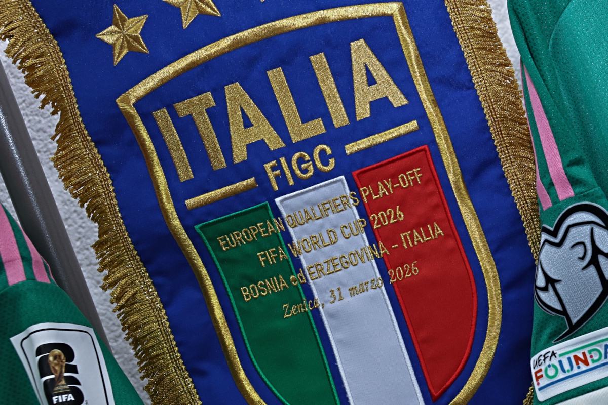 Bosnia and Herzegovina vs. Italy World Cup play-off final logo (@azzurri)