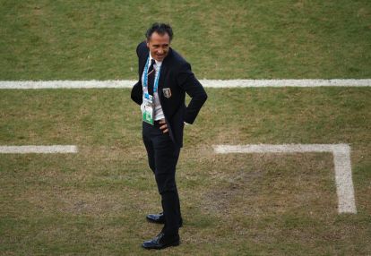 NATAL, BRAZIL - JUNE 24:  Head coach Cesare Prandelli of Italy reacts during the 2014 FIFA World Cup Brazil Group D match between Italy and Uruguay at Estadio das Dunas on June 24, 2014 in Natal, Brazil.  (Photo by Julian Finney/Getty Images)