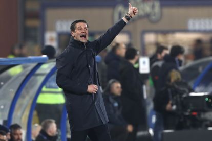 COMO, ITALY - MARCH 03: FC Internazionale coach Cristian Chivu shouts during the Coppa Italia match between Como 1907 and FC Internazionale at Giuseppe Sinigaglia Stadium on March 03, 2026 in Como, Italy. (Photo by Marco Luzzani/Getty Images)