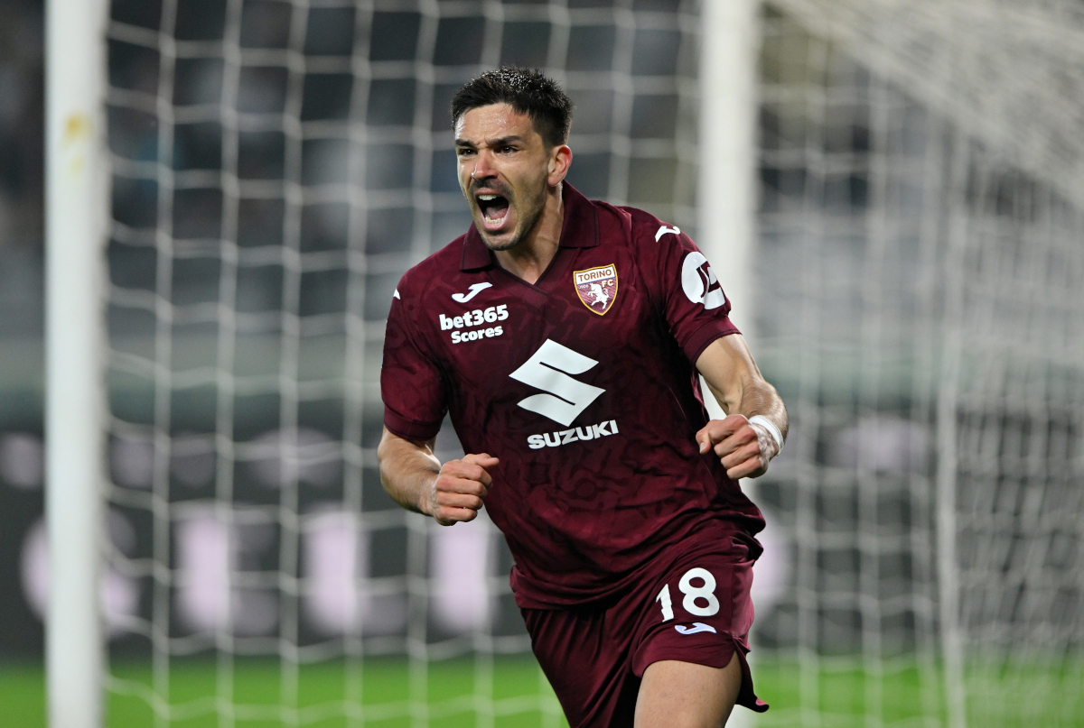 TURIN, ITALY - MARCH 1: Giovanni Simeone of Torino FC celebrates after scoring the team´s first goal during the Serie A match between Torino FC and SS Lazio at Stadio Olimpico di Torino on March 1, 2026 in Turin, Italy. (Photo by Chris Ricco/Getty Images)