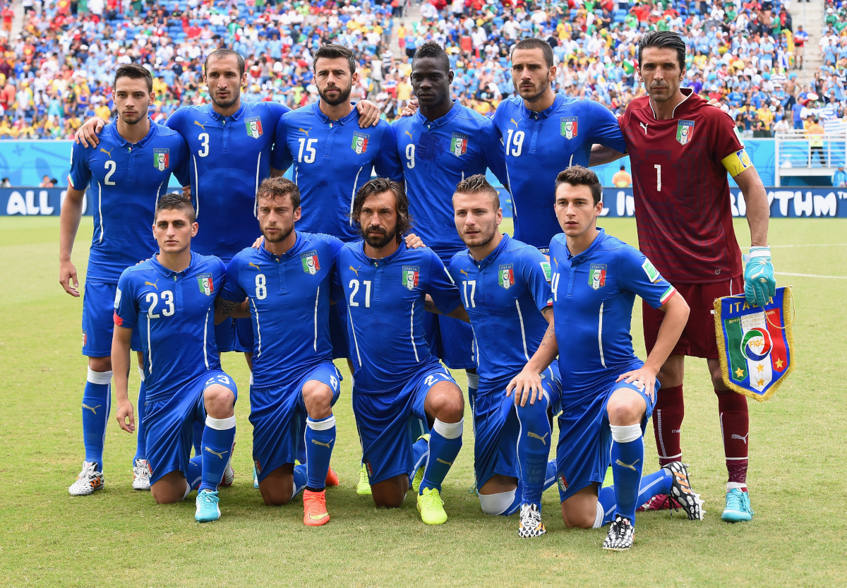 NATAL, BRAZIL - JUNE 24:  Italy players pose for a team photo prior to the 2014 FIFA World Cup Brazil Group D match between Italy and Uruguay at Estadio das Dunas on June 24, 2014 in Natal, Brazil.  (Photo by Claudio Villa/Getty Images)