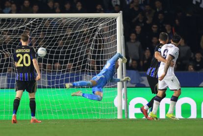 PISA, ITALY - MARCH 2: Jens Odgaard of Bologna FC 1909 scores a goal (not of FC Internazionale picture) during the Serie A match between Pisa SC and Bologna FC 1909 at Arena Garibaldi on March 2, 2026 in Pisa, Italy. (Photo by Gabriele Maltinti/Getty Images)