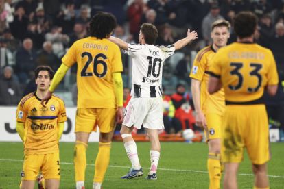 TURIN, ITALY - MARCH 07: Kenan Yildiz of Juventus celebrates after scoring the his team's third goal during the Serie A match between Juventus FC and Pisa SC at Juventus Stadium on March 07, 2026 in Turin, Italy. (Photo by Giuseppe Cottini/Getty Images)
