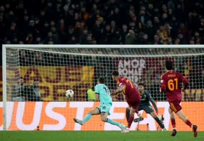 ROME, ITALY - MARCH 19: Lorenzo Pellegrini of AS Roma scores his team's third goal during the UEFA Europa League 2025/26 Round of 16 Second Leg match between AS Roma and Bologna FC 1909 at Stadio Olimpico on March 19, 2026 in Rome, Italy. (Photo by Paolo Bruno/Getty Images)