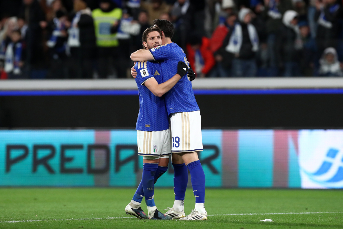 BERGAMO, ITALY - MARCH 26: Manuel Locatelli and Federico Gatti of Italy embrace after the FIFA World Cup 2026 European Qualifiers KO play-offs match between Italy and Northern Ireland at Stadio di Bergamo on March 26, 2026 in Bergamo, Italy. (Photo by Marco Luzzani/Getty Images)