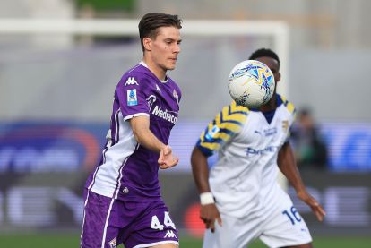 FLORENCE, ITALY - MARCH 8: Nicolo' Fagioli of ACF Fiorentina in action during the Serie A match between ACF Fiorentina and Parma Calcio 1913 at Artemio Franchi on March 8, 2026 in Florence, Italy. (Photo by Gabriele Maltinti/Getty Images)