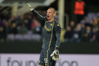 FLORENCE, ITALY - MARCH 12: Oliver Christensen goalkeeper of ACF Fiorentina reacts during the UEFA Conference League 2025/26 round of 16 first leg match between ACF Fiorentina and Rakow Czestochowa at Stadio Artemio Franchi on March 12, 2026 in Florence, Italy. (Photo by Gabriele Maltinti/Getty Images)