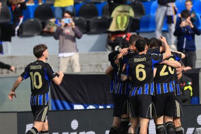 PISA, ITALY - MARCH 15: Stefano Moreo of Pisa Sporting Club celebrates after scoring a goal during the Serie A match between Pisa SC and Cagliari Calcio at Arena Garibaldi on March 15, 2026 in Pisa, Italy. (Photo by Gabriele Maltinti/Getty Images)