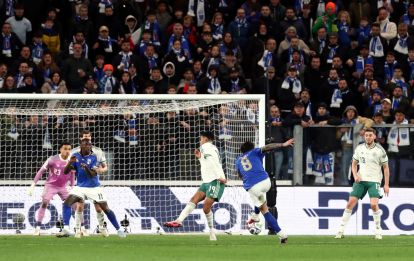 BERGAMO, ITALY - MARCH 26: Sandro Tonali of Italy scores his team's first goal during the FIFA World Cup 2026 European Qualifiers KO play-offs match between Italy and Northern Ireland at Stadio di Bergamo on March 26, 2026 in Bergamo, Italy. (Photo by Marco Luzzani/Getty Images)