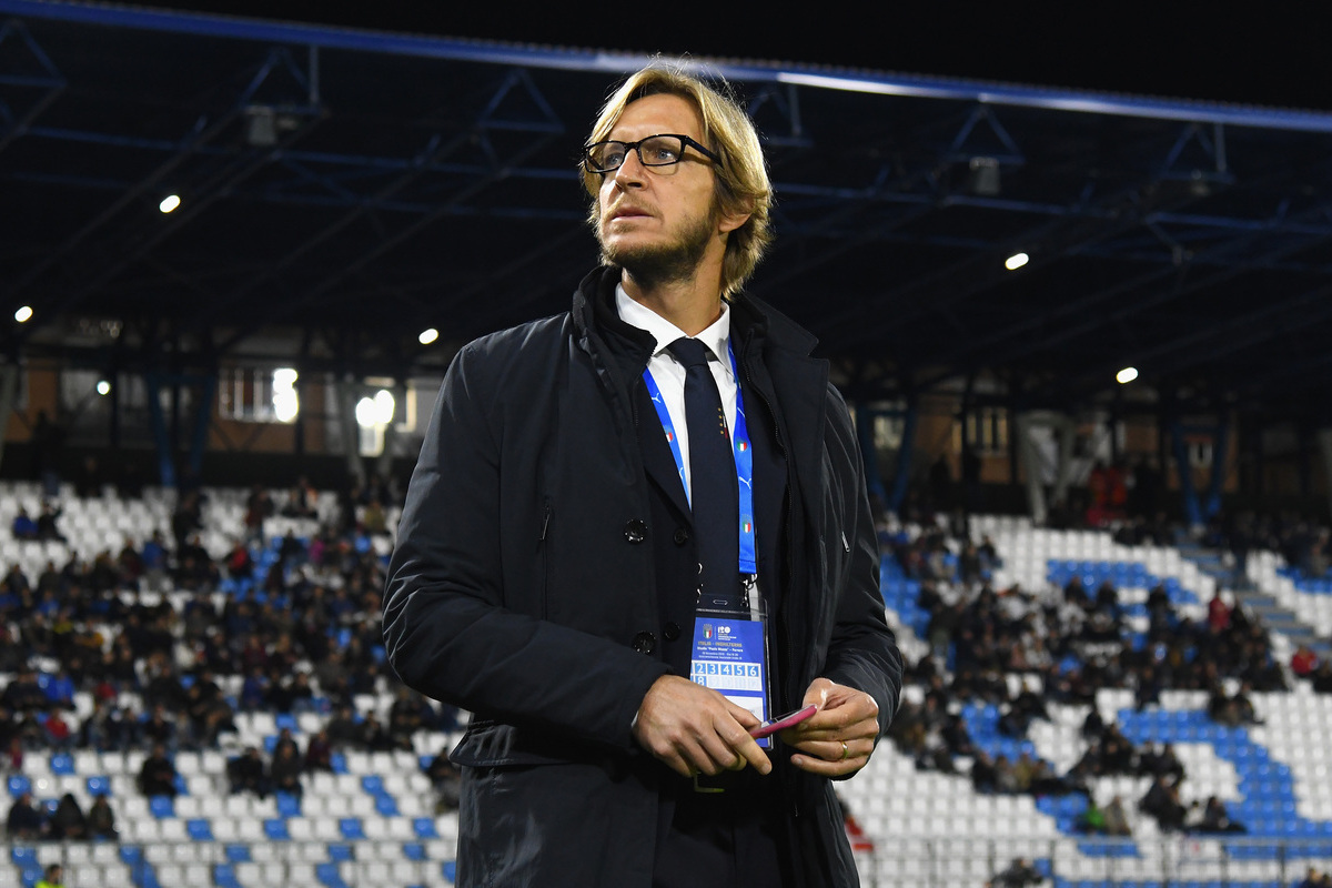 FERRARA, ITALY - NOVEMBER 15: Former Milan midfielder and Italy's U21 head delegation Massimo Ambrosini looks on before the International friendly match between Italy U21 and England U21 on November 15, 2018 in Ferrara, Italy. (Photo by Alessandro Sabattini/Getty Images) (Leao)