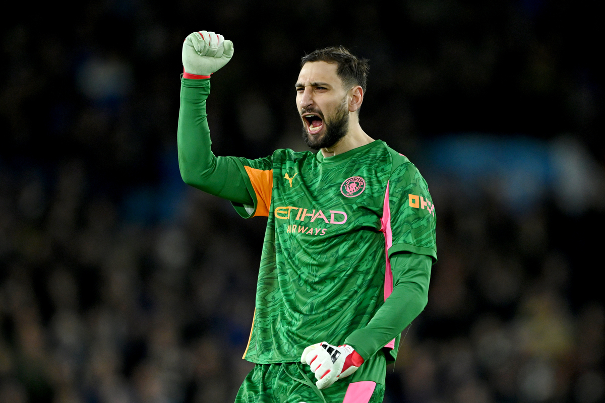 LEEDS, ENGLAND - FEBRUARY 28: Gianluigi Donnarumma of Manchester City celebrates his sides first goal during the Premier League match between Leeds United and Manchester City at Elland Road on February 28, 2026 in Leeds, England. (Photo by Shaun Botterill/Getty Images)