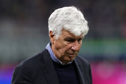 MILAN, ITALY - APRIL 05: Gian Piero Gasperini, Head Coach of AS Roma, looks on prior to the Serie A match between Inter and AS Roma at Giuseppe Meazza Stadium on April 05, 2026 in Milan, Italy. (Photo by Marco Luzzani/Getty Images)