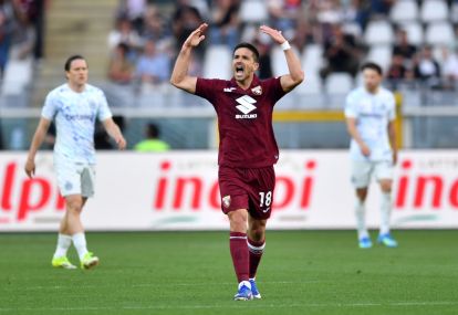 TURIN, ITALY - APRIL 26: Giovanni Simeone of Torino celebrates scoring his team's first goal during the Serie A match between Torino FC and FC Internazionale at Stadio Olimpico di Torino on April 26, 2026 in Turin, Italy. (Photo by Valerio Pennicino/Getty Images)