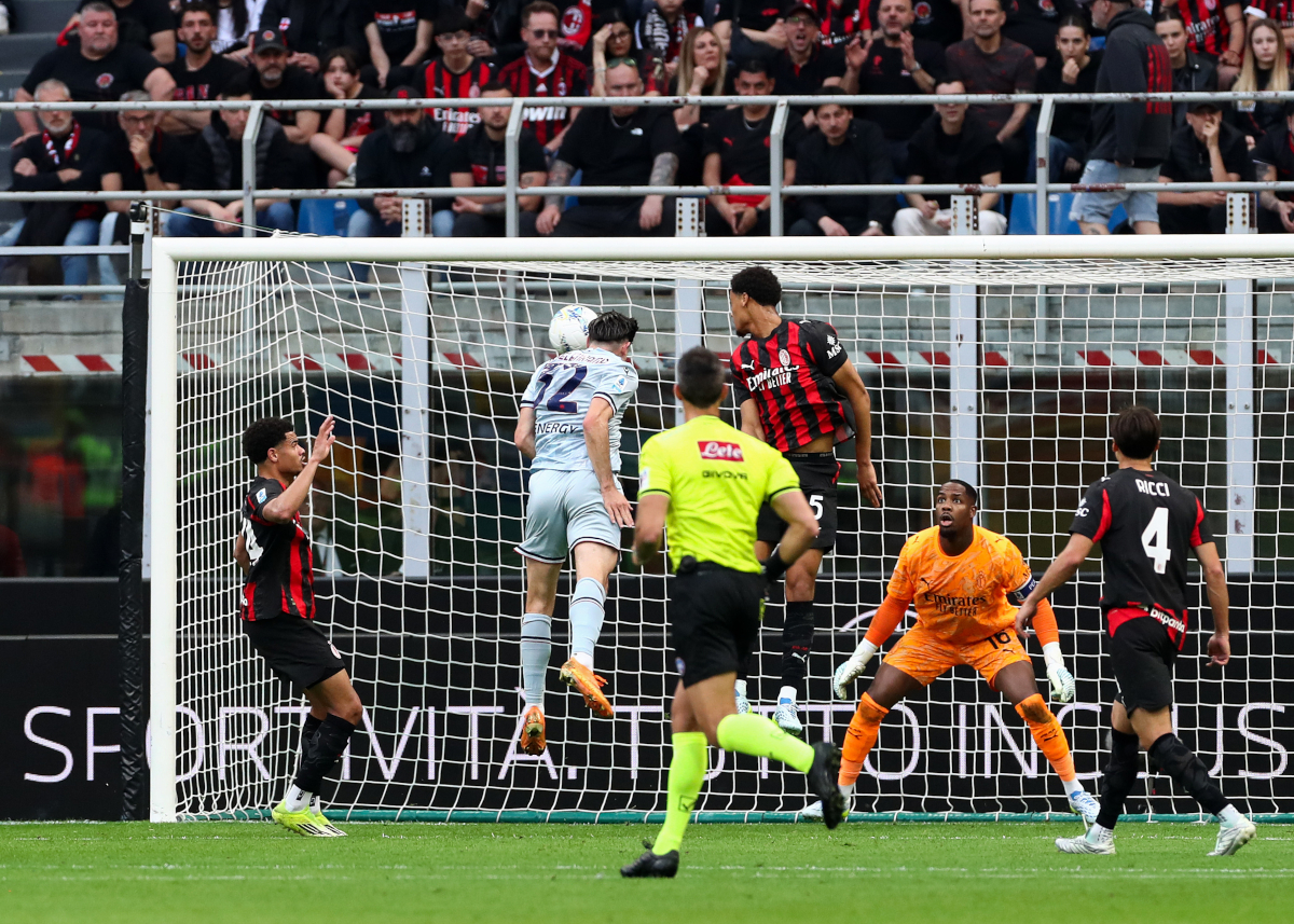 MILAN, ITALY - APRIL 11: Jurgen Ekkelenkamp of Udinese Calcio scores his team's second goal during the Serie A match between AC Milan and Udinese Calcio at Giuseppe Meazza Stadium on April 11, 2026 in Milan, Italy. (Photo by Marco Luzzani/Getty Images)