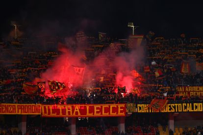 LECCE, ITALY - APRIL 20: Fans of US Lecce during the Serie A match between US Lecce and ACF Fiorentina at Stadio Via del Mare on April 20, 2026 in Lecce, Italy. (Photo by Maurizio Lagana/Getty Images)