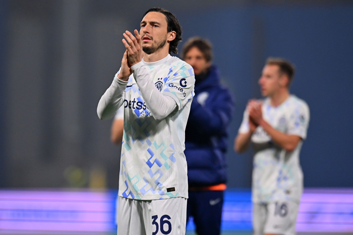 SASSUOLO, ITALY - FEBRUARY 08: Matteo Darmian of FC Internazionale celebrates during the Serie A match between US Sassuolo Calcio and FC Internazionale at Mapei Stadium Citta del Tricolore on February 08, 2026 in Sassuolo, Italy.