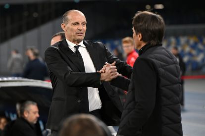 NAPLES, ITALY - APRIL 06: Massimiliano Allegri AC Milan greets Antonio Conte SSC Napoli head coach before the Serie A match between SSC Napoli and AC Milan at Stadio Diego Armando Maradona on April 06, 2026 in Naples, Italy. (Photo by Francesco Pecoraro/Getty Images)