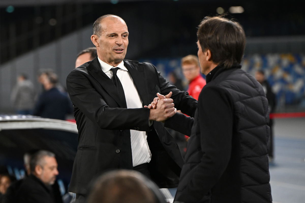 NAPLES, ITALY - APRIL 06: Massimiliano Allegri AC Milan greets Antonio Conte SSC Napoli head coach before the Serie A match between SSC Napoli and AC Milan at Stadio Diego Armando Maradona on April 06, 2026 in Naples, Italy. (Photo by Francesco Pecoraro/Getty Images)