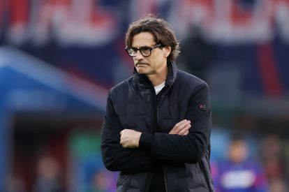 LONDON, ENGLAND - APRIL 09: Paolo Vanoli, Head Coach of ACF Fiorentina, looks on during the warm up prior to the UEFA Conference League 2025/26 Quarter-Final Leg One match between Crystal Palace FC and ACF Fiorentina at Selhurst Park on April 09, 2026 in London, England. (Photo by Eddie Keogh/Getty Images)