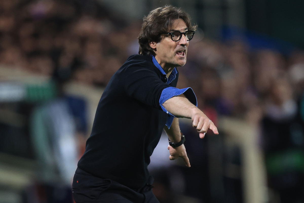 FLORENCE, ITALY - APRIL 16: Head coach Paolo Vanoli of ACF Fiorentina reacts during the UEFA Conference League 2025/26 Quarter-Final Leg Two match between ACF Fiorentina and Crystal Palace FC at Stadio Artemio Franchi on April 16, 2026 in Florence, Italy. (Photo by Gabriele Maltinti/Getty Images)