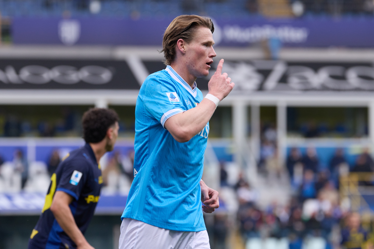 PARMA, ITALY - APRIL 12: Scott McTominay of Napoli SSC reacts during the Serie A match between Parma Calcio 1913 and SSC Napoli at Stadio Ennio Tardini on April 12, 2026 in Parma, Italy. (Photo by Emmanuele Ciancaglini/Getty Images)